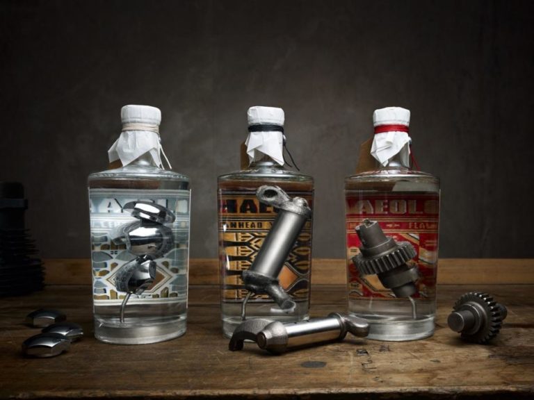 Una Ginebra con piezas de Harley Davidson en el interior ¿Se nos está yendo de las manos?