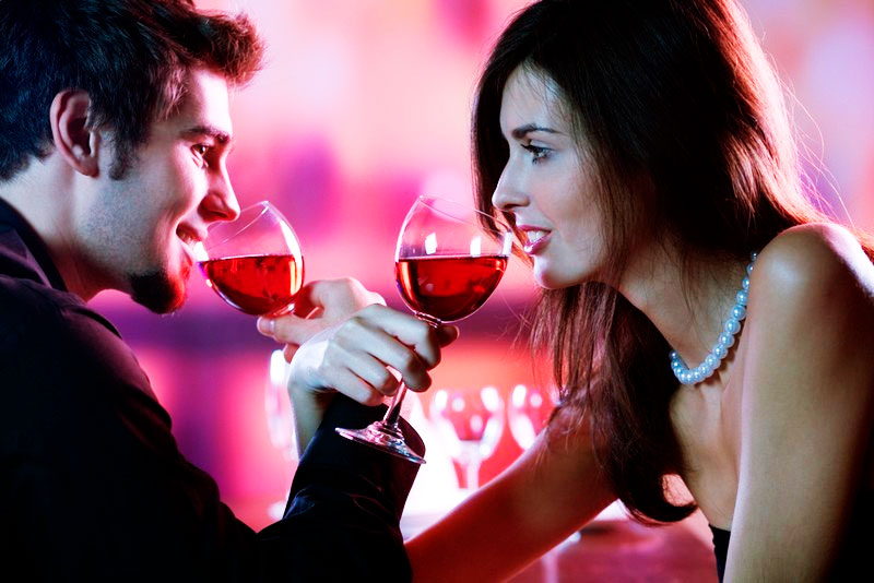 El vino tinto ayuda a mantener relaciones sexuales más placenteras
